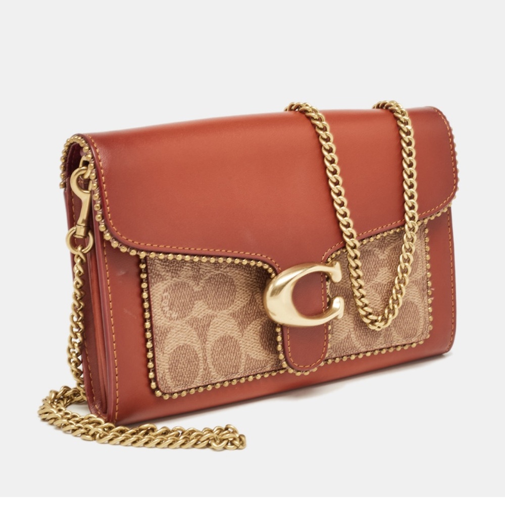 Coach
Coach Coated Canvas Signature Tabby Chain Clutch Bag